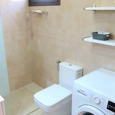 Apartment Paradise Court