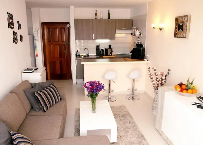 Paradise Court Costa Adeje (Tenerife)