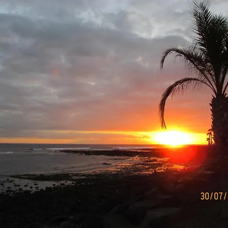 Paradise Court Ocean View 阿德耶