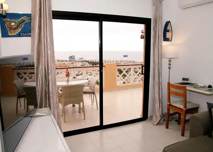 Paradise Court Costa Adeje (Tenerife)