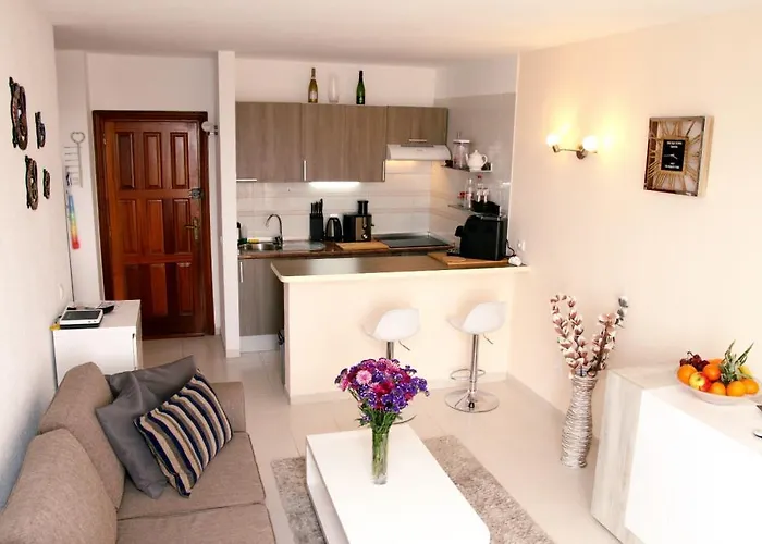 Paradise Court Costa Adeje (Tenerife)